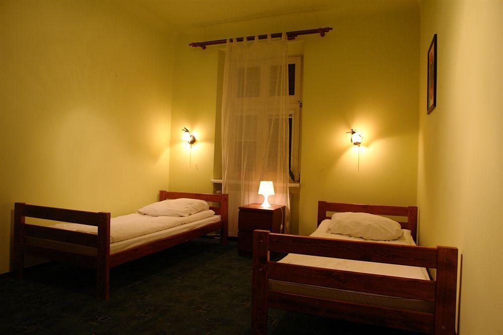 Hostel Flower