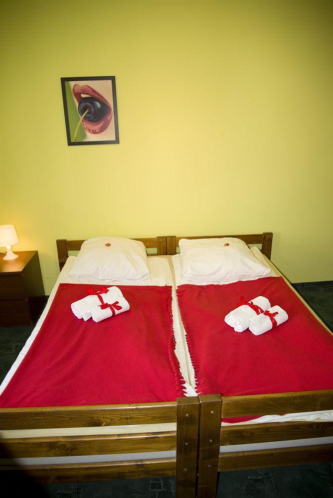 Flower Hostel