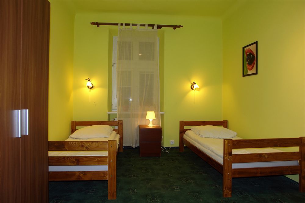Flower Hostel
