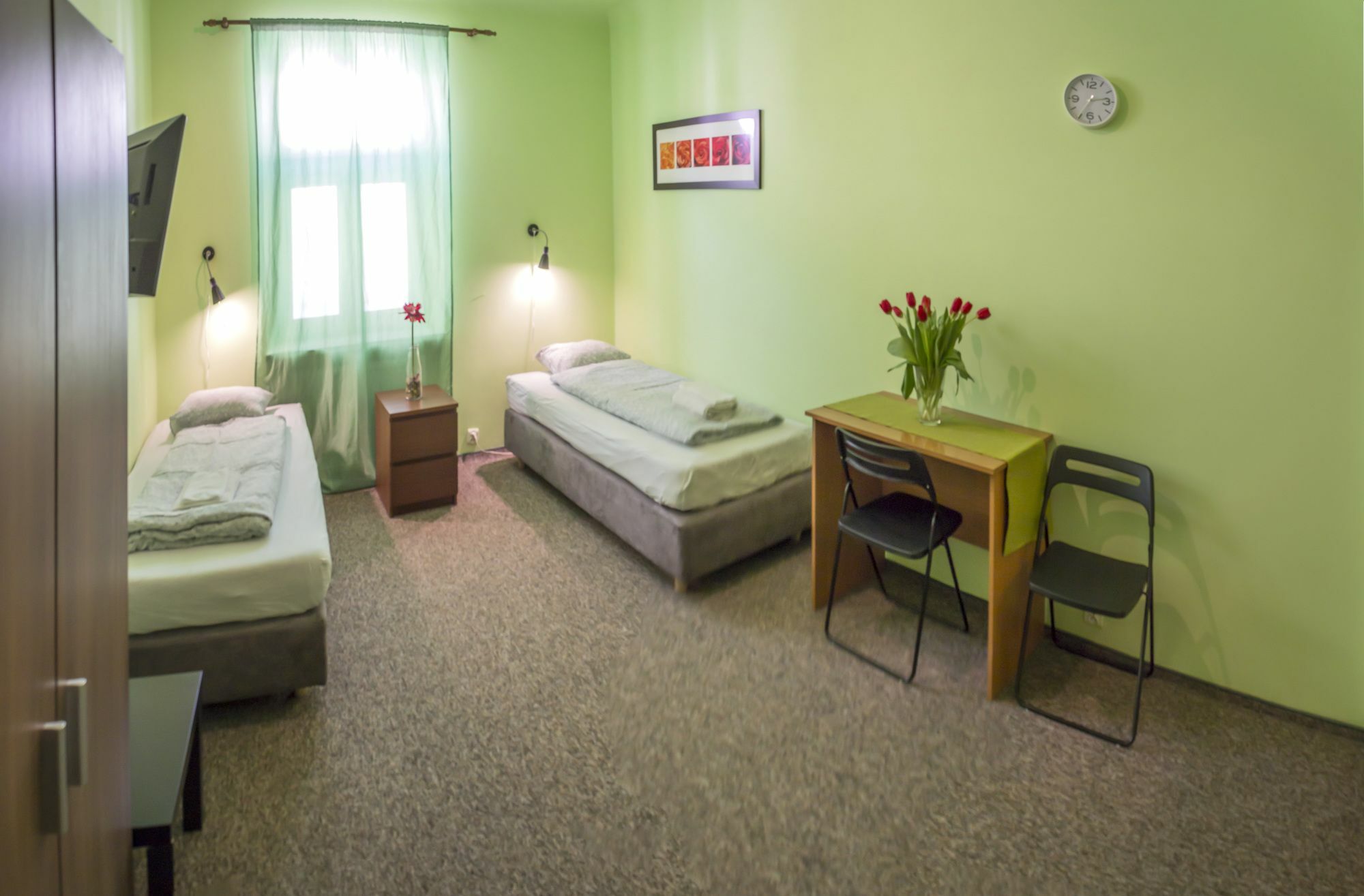 Hostel Flower *
